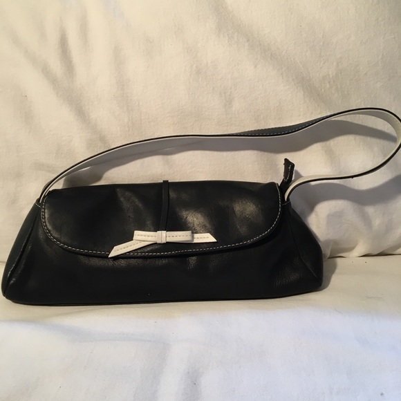 Rolfs Bags Rolfs Black Leather Shoulder Bag White Bow Poshmark